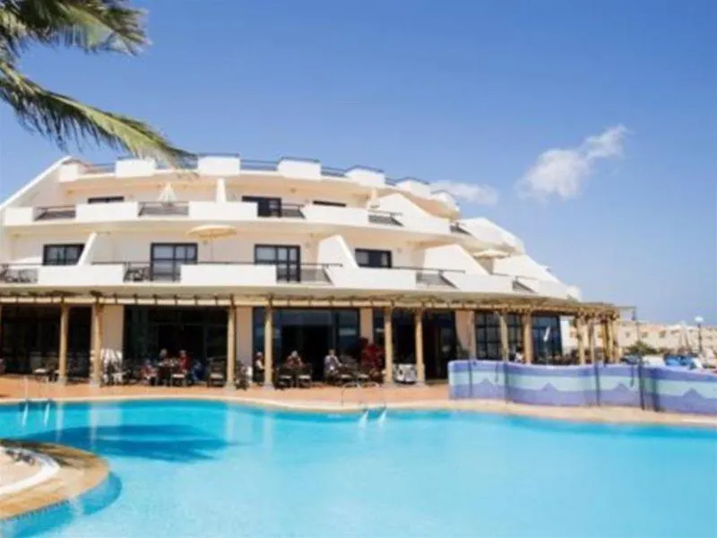 Sbh Crystal Beach Hotel & Suites - Adults Only كوستا كالما