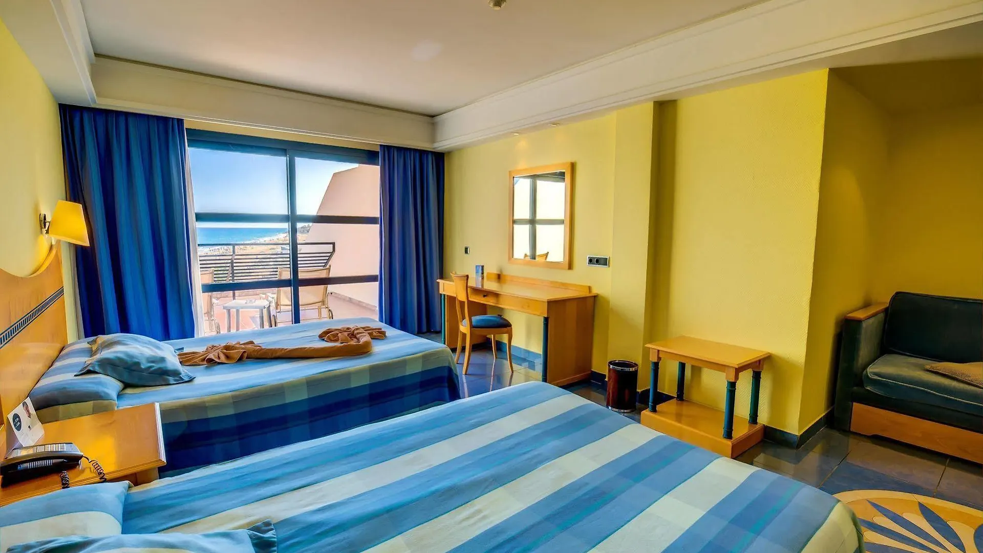 Sbh Crystal Beach Hotel & Suites - Adults Only Costa Calma 4*,  Spain